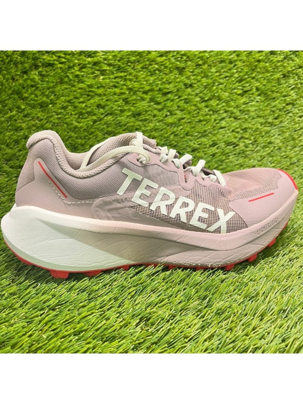 Adidas Terrex Agravic 3 Womens Size 7 Purple Red Trail Running Shoes Sneakers